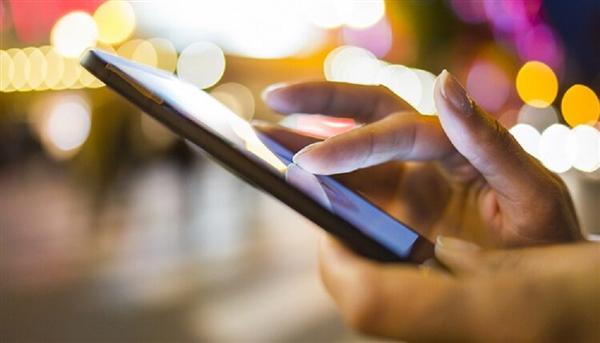 المحافظ الإلكترونية تعيد تشكيل سوق المدفوعات بمصر بمعاملات 4 تريليونات جنيه